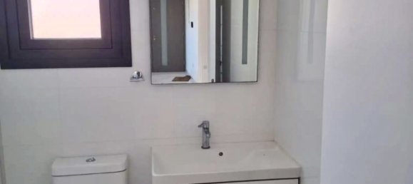 2 chambres appartement à louer à Larnaca, Larnaka, Cyprus № 26308 7