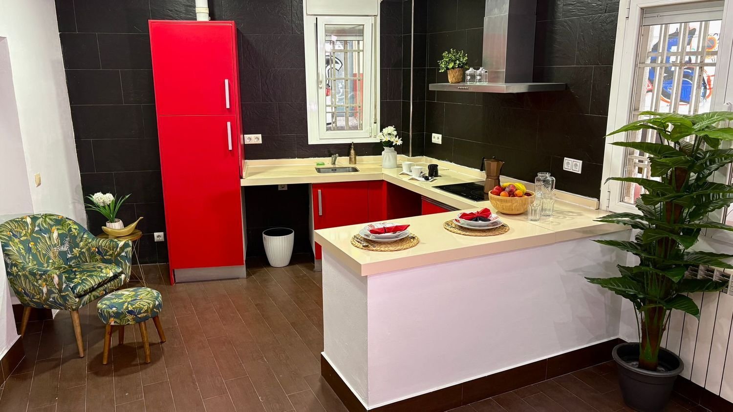 3 bedrooms House in Madrid, Spain No. 248483