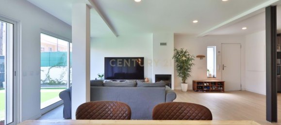 4 bedrooms Villa in Cascais, Portugal No. 137733 4