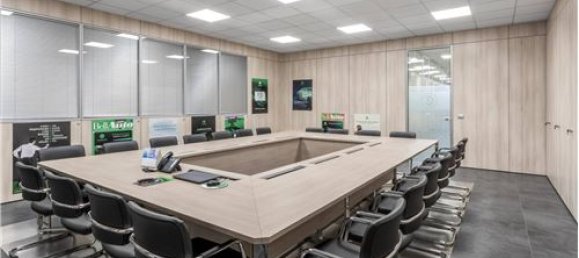 20 rooms Commercial property in Due Carrare, Italy No. 280289 7