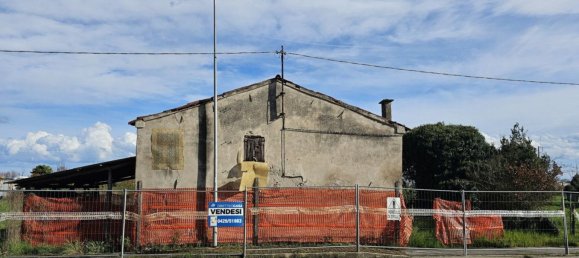 4 rooms House in Padua, Italy No. 202003 3