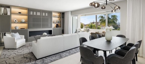 3 bedrooms Penthouse in Marbella, Spain No. 219339 2