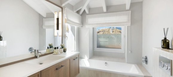 3 bedrooms Penthouse in Marbella, Spain No. 219339 11