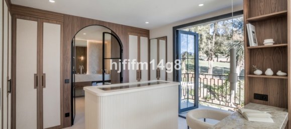 Adosado de 5 dormitorios en Marbella, Spain No. 56628 26