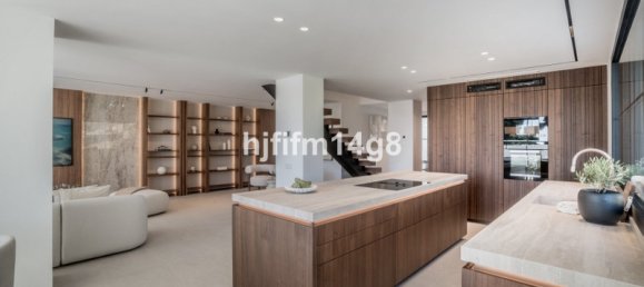 Adosado de 5 dormitorios en Marbella, Spain No. 56628 18