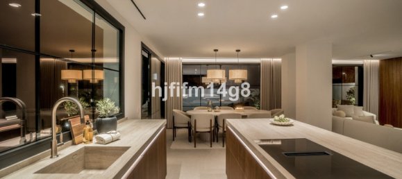 Adosado de 5 dormitorios en Marbella, Spain No. 56628 6