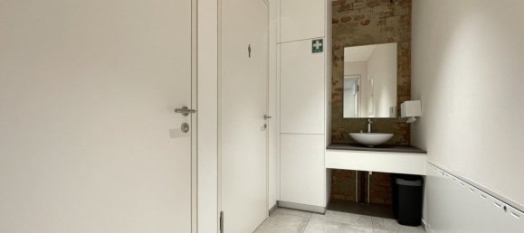 142m² Commercial property in Favoriten, Austria No. 197181 14