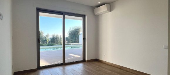 4 chambres Villa à Mexilhoeira Grande, Portugal No. 118401 21