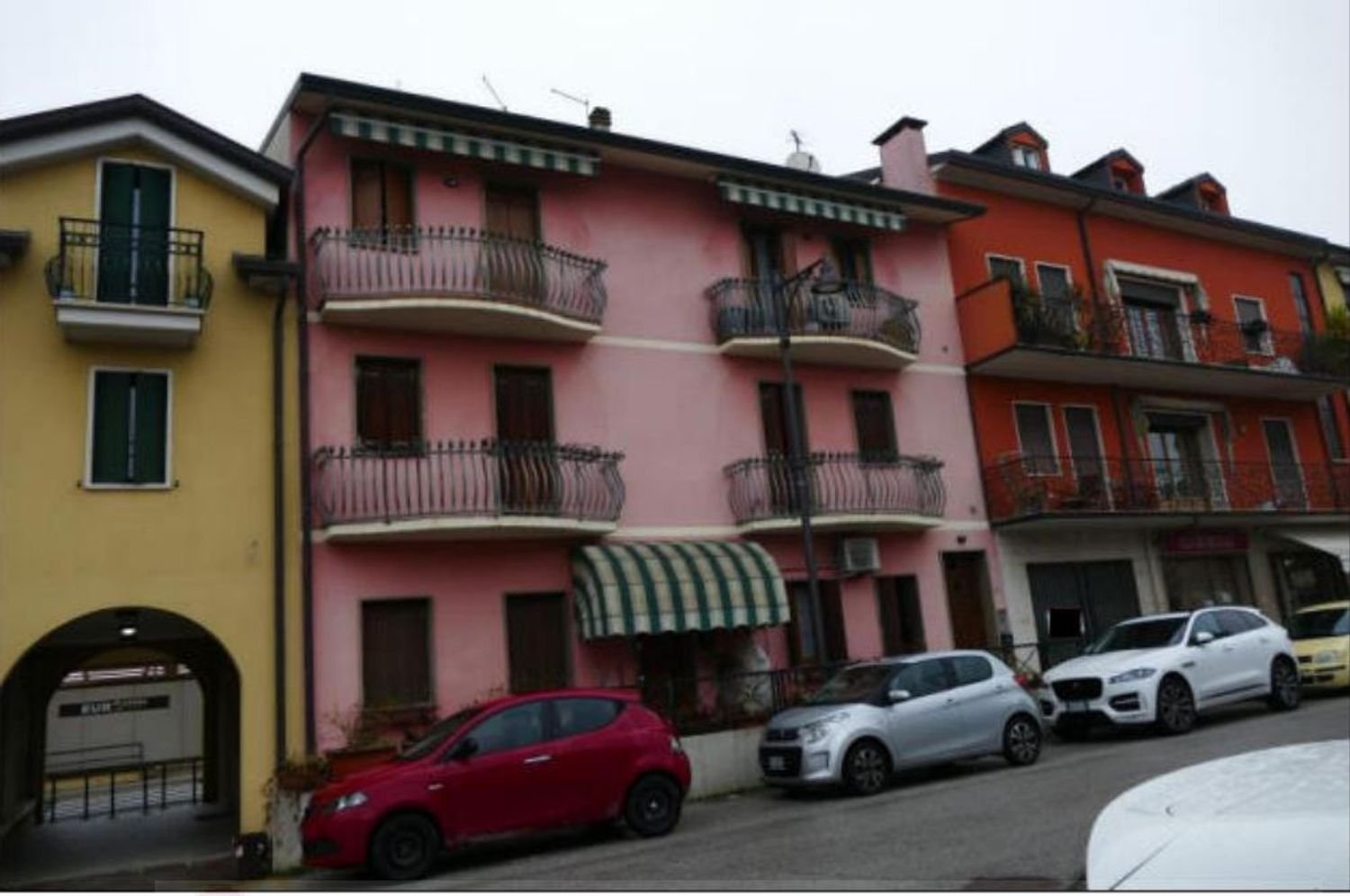 Квартира с 4 спальнями в Куртароло, Италия № 310842