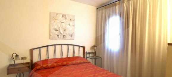 Casa de 6 habitaciónes en Pontedera, Italy No. 18251 9