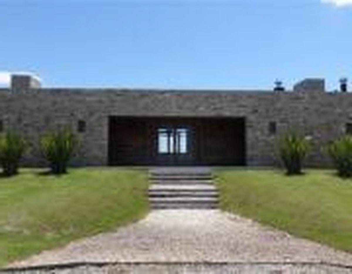  Land in Escobar, Argentina No. 35218