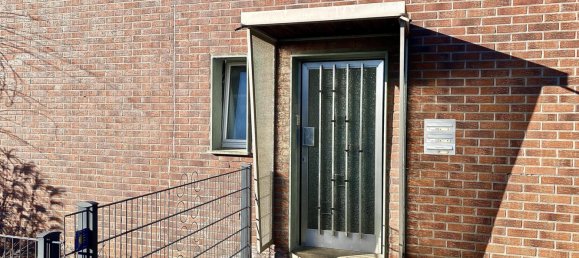 9-salle Bâtiment à Bielefeld, Germany No. 37324 3