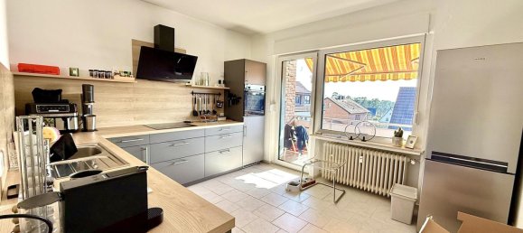 9-salle Bâtiment à Bielefeld, Germany No. 37324 7