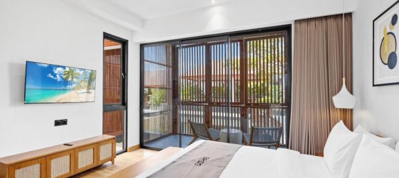 4 bedrooms Villa in Canggu, Indonesia No. 1648 10