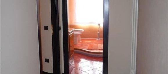 Villa de 6 habitaciónes en Loro Ciuffenna, Italy No. 32837 7