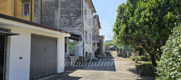 Casa de 3 dormitorios en Nave, Italy No. 275779 10