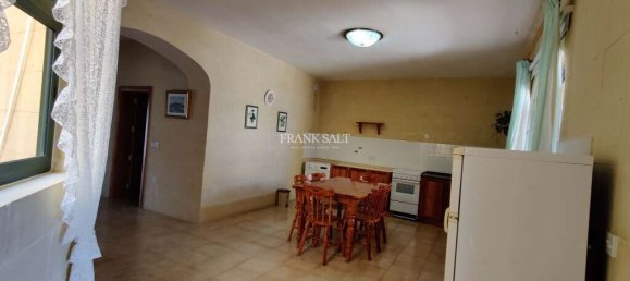 Квартира с 3 спальнями в Арб, Мальта № 5493 17