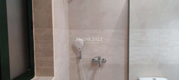 Квартира с 3 спальнями в Арб, Мальта № 5493 35