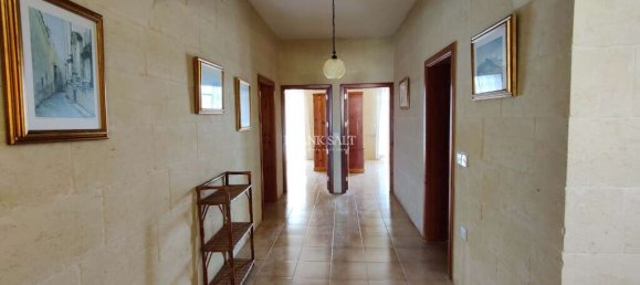 Квартира с 3 спальнями в Арб, Мальта № 5493 8