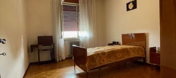 9 rooms House in Castelfranco Veneto, Italy No. 306896 11