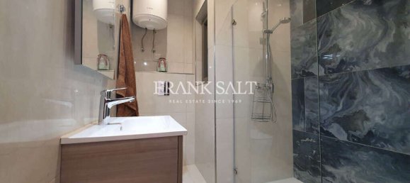 Apartamento de 3 dormitorios en Pembroke, Malta No. 7330 12