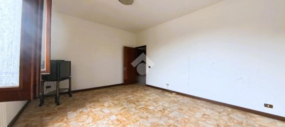 5 bedrooms House in Civitanova Marche, Italy No. 325931 18