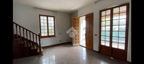 5 bedrooms House in Civitanova Marche, Italy No. 325931 6