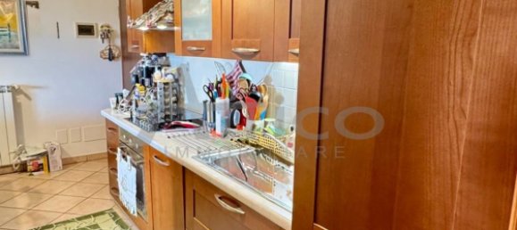 4 rooms Apartment in Rovigo, Italy No. 226204 3