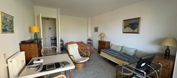 Studio in Cannes, France, Nr. 345730 4