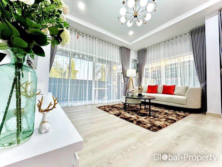 3 Schlafzimmer Haus in Pattaya, Thailand, Nr. 27058