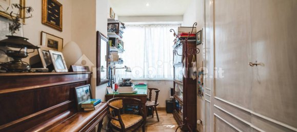 3 bedrooms Apartment in Rome, Italy No. 137749 12