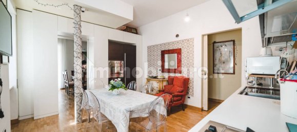 3 bedrooms Apartment in Rome, Italy No. 137749 35