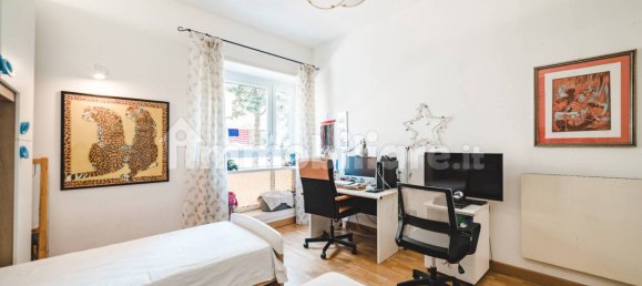 3 bedrooms Apartment in Rome, Italy No. 137749 8