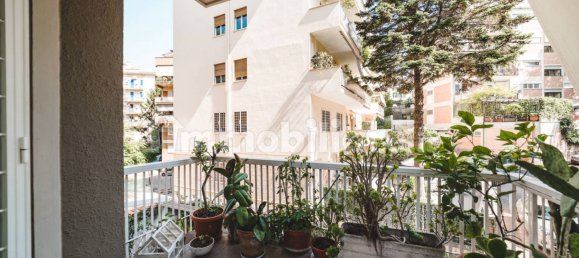 3 bedrooms Apartment in Rome, Italy No. 137749 28