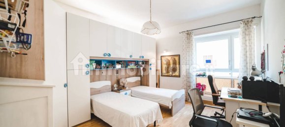 3 bedrooms Apartment in Rome, Italy No. 137749 6