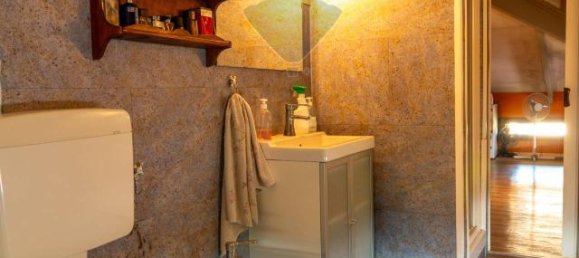 6-salle Appartement à Parma, Italy No. 42826 22