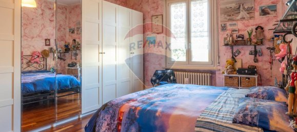 6-salle Appartement à Parma, Italy No. 42826 14