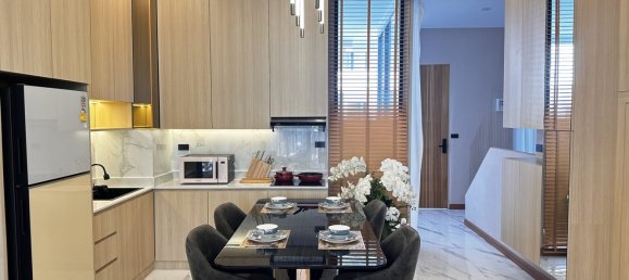 Vivenda T4 em Pattaya, Thailand N.º 33591 6
