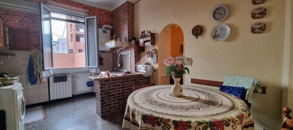 3-salle Appartement à Genoa, Italy No. 35833 2