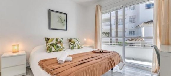 Apartamento de 3 dormitorios en Marbella, Spain No. 186757 5