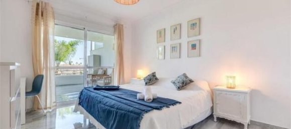 Apartamento de 3 dormitorios en Marbella, Spain No. 186757 4