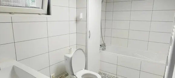 3 bedrooms House in Saint-Florentin, France No. 348157 5