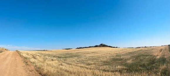 Terreno en Valladolid, Spain 175000 m² No. 182447 4