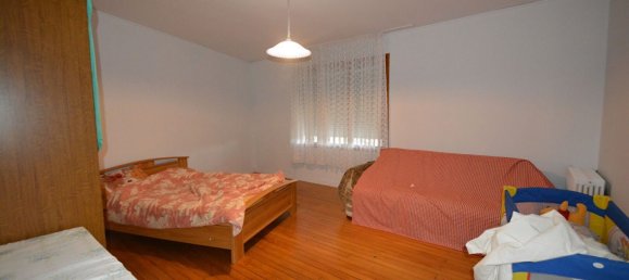 Apartamento de 3 dormitorios en Tergnier, France No. 78111 4