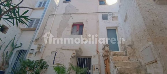 2 Schlafzimmer Haus in Polignano a Mare, Italy, Nr. 24022 3