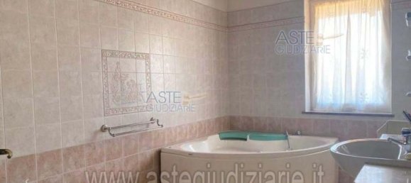 12-salle Appartement à Sala Biellese, Italy No. 208107 9