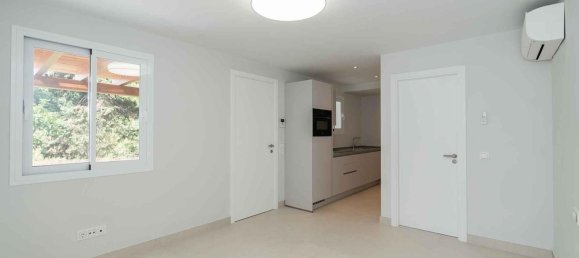 Casa de 3 dormitorios en Marbella, Spain No. 137972 23