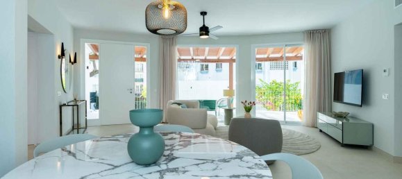 Casa de 3 dormitorios en Marbella, Spain No. 137972 14