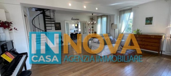 6 bedrooms Villa in Mogliano Veneto, Italy No. 58777 9