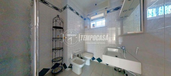 4-Zimmer Wohnung in Turin, Italy, Nr. 120832 20